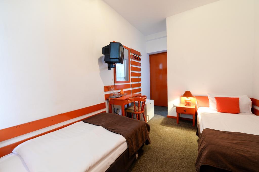 Hostel Nord Timişoara Rum bild